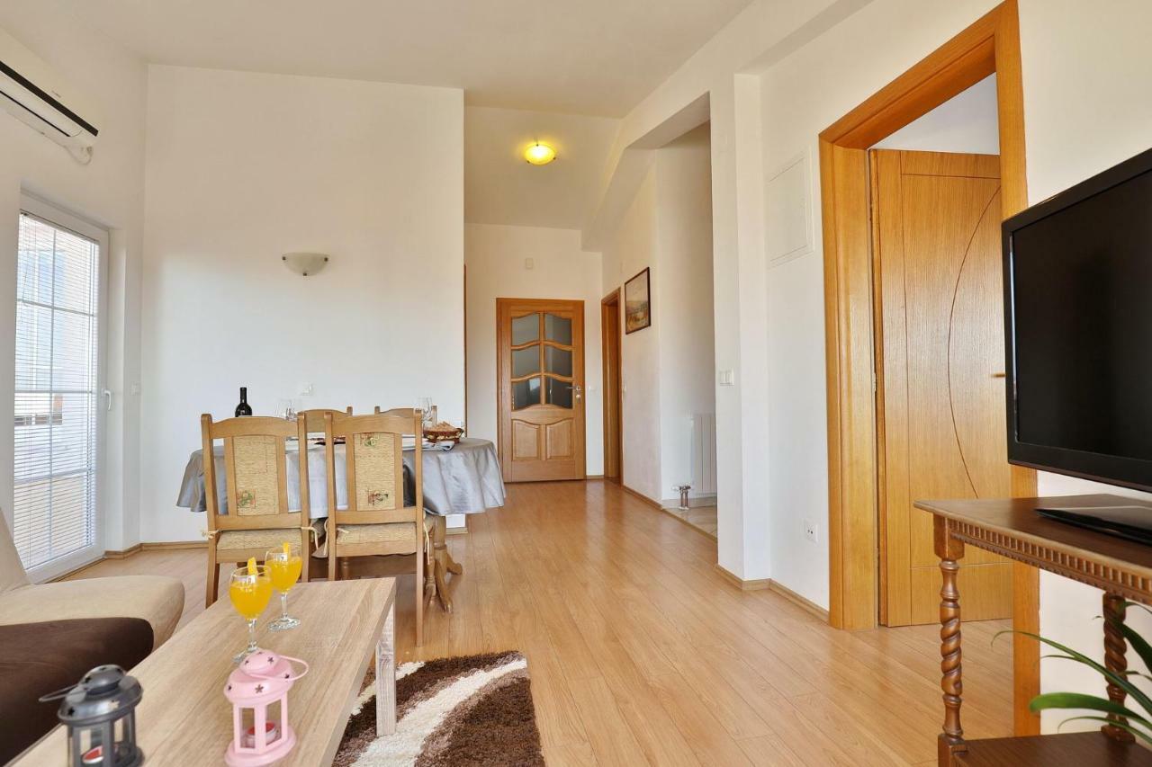 Apartments Dijana Ζαντάρ Εξωτερικό φωτογραφία
